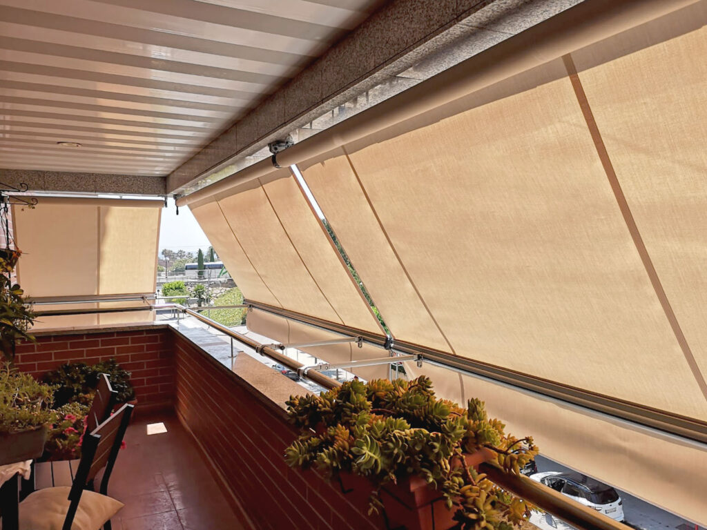  Diferencias entre Toldos de Brazo Articulado y Toldos Convencionales	
Diferencias entre Toldos de Brazo Articulado y Toldos Convencionales