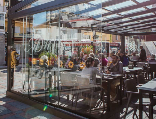 Protecciones solares y cerramientos: aliados clave en la hostelería moderna